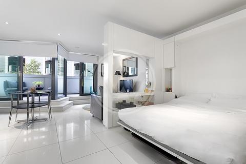 Studio for sale, Baltimore Wharf, London, E14 9EP