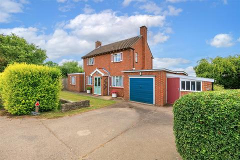 4 bedroom house for sale, Halesworth Road, Beccles NR34