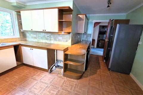 3 bedroom chalet for sale, West End, Southampton