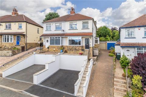 3 bedroom semi-detached house for sale - Strathallan Drive, Baildon, West Yorkshire, BD17
