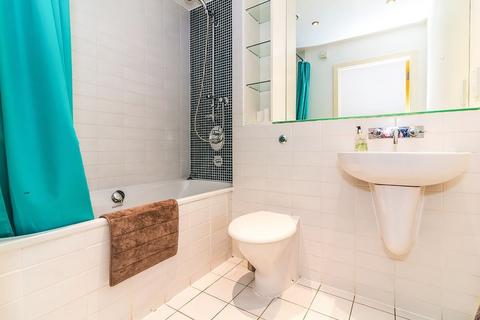 2 bedroom apartment for sale, Aytoun Street, Manchester M1
