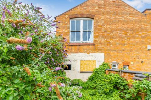 126 Westcotes Drive, Leicester, LE3 0QS