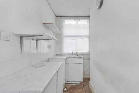 126 Westcotes Drive, Leicester, LE3 0QS