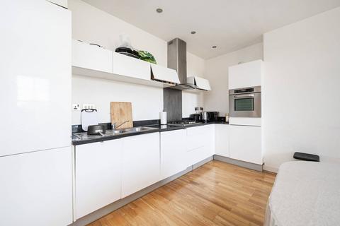 2 bedroom flat to rent, Aylward Street, Stepney, London, E1