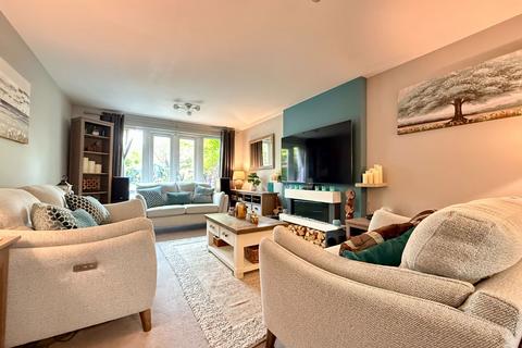 4 bedroom detached house for sale, Bluebell Drive, Sittingbourne ME10