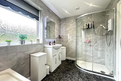 25 Stepney Drive, Scarborough, YO12 5DP