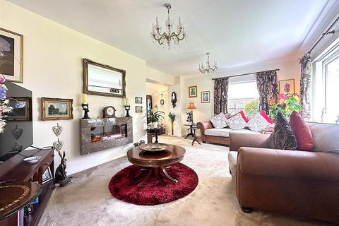 25 Stepney Drive, Scarborough, YO12 5DP