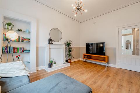 2 bedroom flat for sale, 1132 Cathcart Road, Flat 0/1, Cathcart, Glasgow, G42 9EG