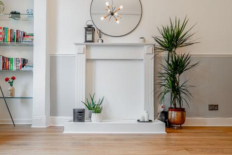2 bedroom flat for sale, 1132 Cathcart Road, Flat 0/1, Cathcart, Glasgow, G42 9EG