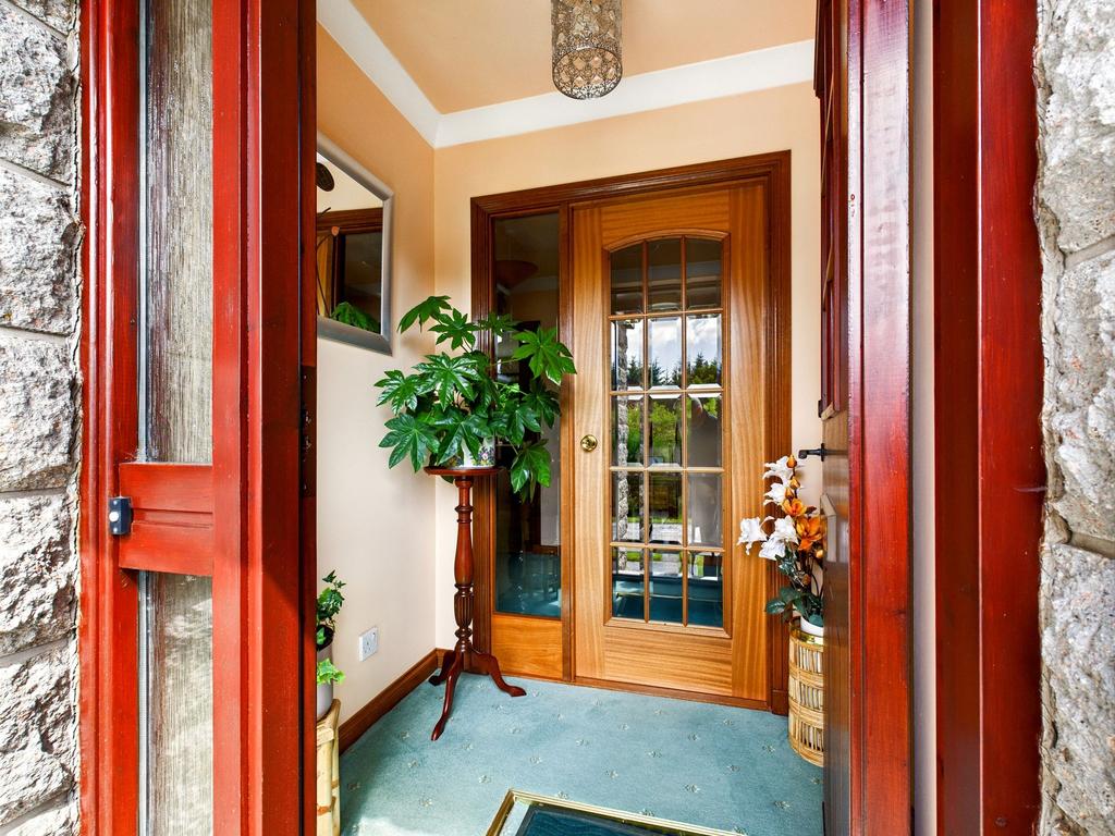 Vestibule