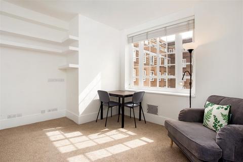 1 bedroom apartment for sale, Swan Court, Chelsea Manor Street, SW3