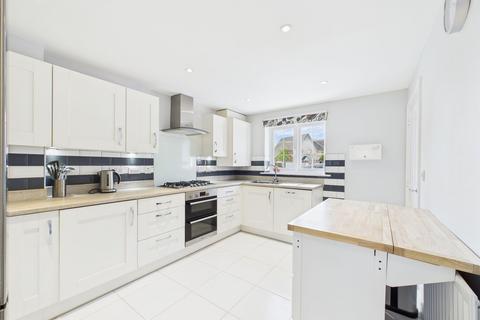 4 bedroom detached house for sale, Fulmar Road, Bude EX23