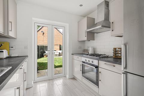 3 bedroom semi-detached house for sale, Badgers Drive, Wantage, OX12