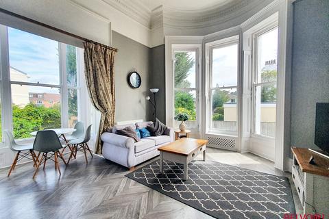 2 bedroom apartment for sale, The Park, Cheltenham GL50