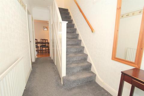 7 Farmington Avenue, Sutton, SM1 3PT