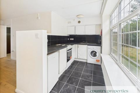 Studio to rent, Boundary Lane, Welwyn Garden City, AL7