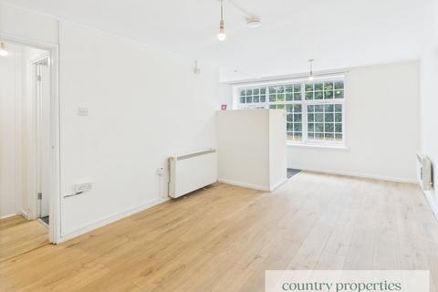 Studio to rent, Boundary Lane, Welwyn Garden City, AL7