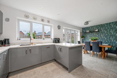 4 bedroom detached house for sale, Stunning Property at Alderman Road, Melton Mowbray, LE13 0XG