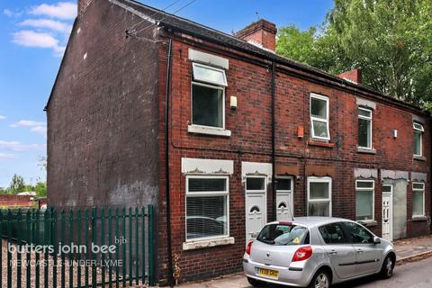 2 bedroom end of terrace house for sale, North Street, Stoke-On-Trent