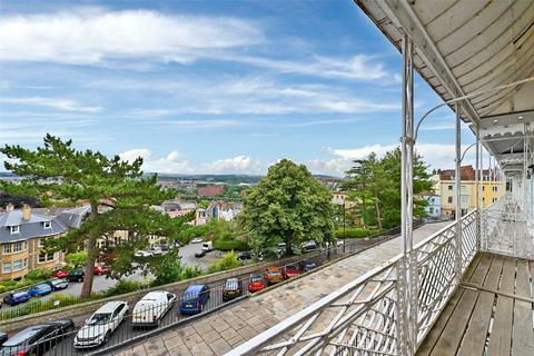 4 bedroom apartment to rent, Royal York Crescent, Bristol, BS8