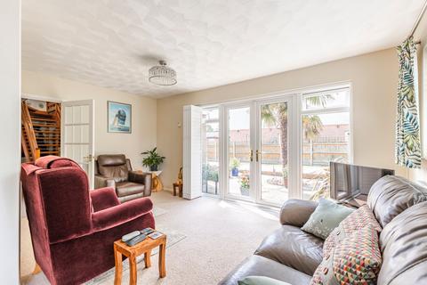undefined, Brundall