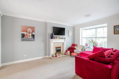 44 Walton Chase, Thorp Arch, Wetherby, LS23 7RA
