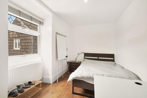 5 bedroom terraced house for sale, Jackson Road, Barking IG11