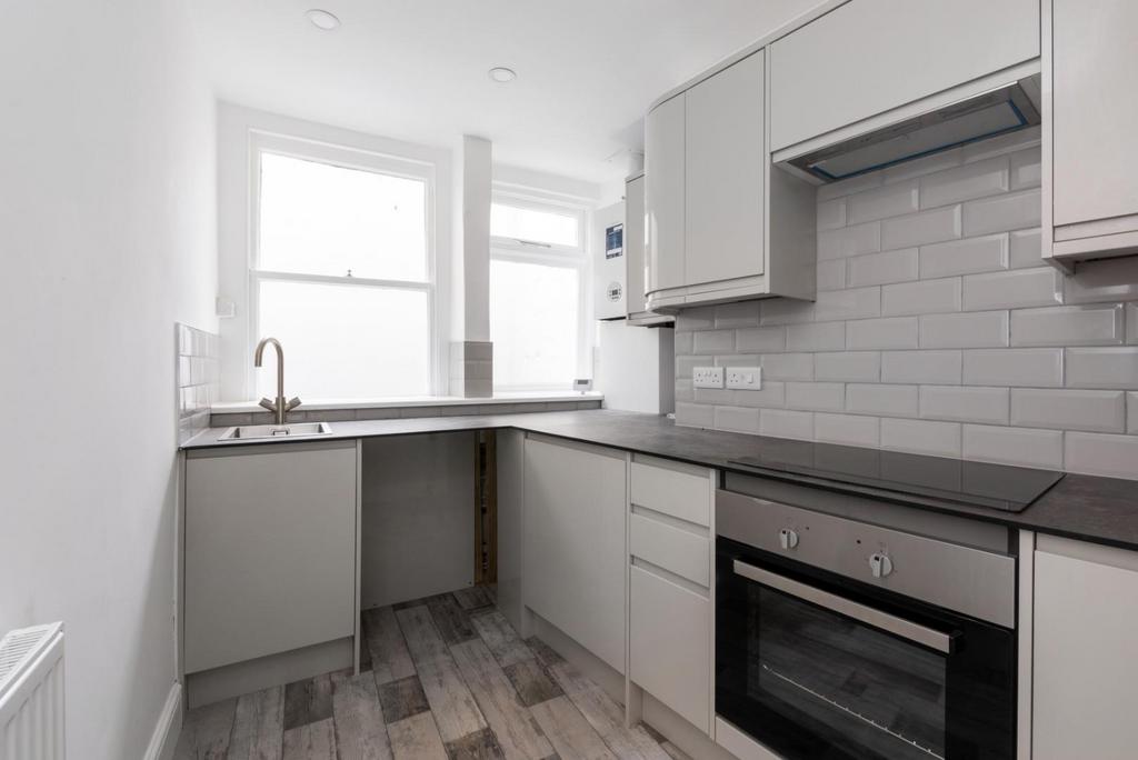 2 A, Lansdown Road Bath, BA1 5 EE-7.jpg