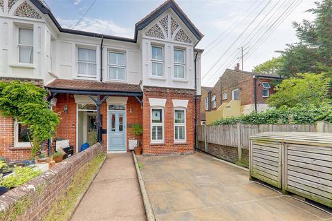 4 bedroom end of terrace house for sale, Harrow Road, Worthing BN11