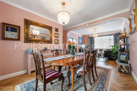 13 Sandringham Road, London, N22 6RB