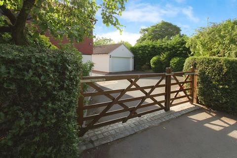 7 County Lane, Codsall Wood, Wolverhampton, WV8 1RG