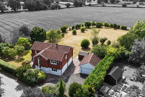 7 County Lane, Codsall Wood, Wolverhampton, WV8 1RG
