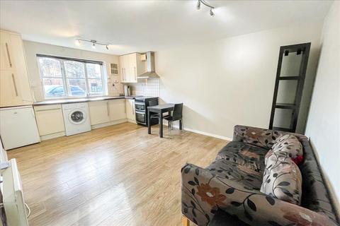 undefined, Redford Close, Feltham, Middlesex, TW13