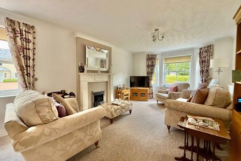2 bedroom flat for sale, Boston Spa, Riverdale Gardens, LS23