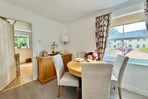 2 bedroom flat for sale, Boston Spa, Riverdale Gardens, LS23