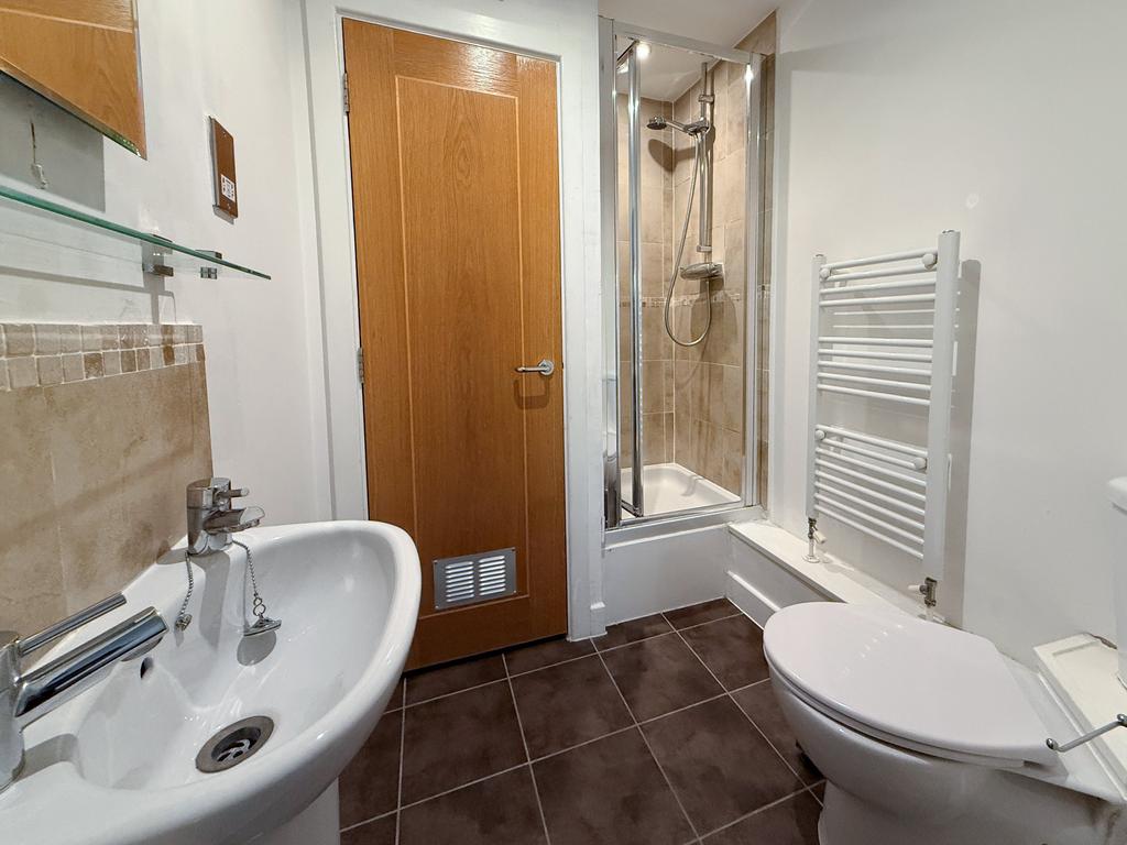 Ensuite