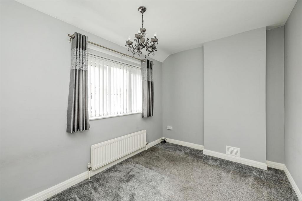 64 Grasmere Avenue-Walker-Newcastleupon Tyne-NE62 PL-1