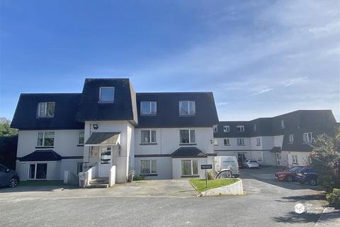 1 bedroom flat to rent, Trevarthian Road, St Austell, PL25