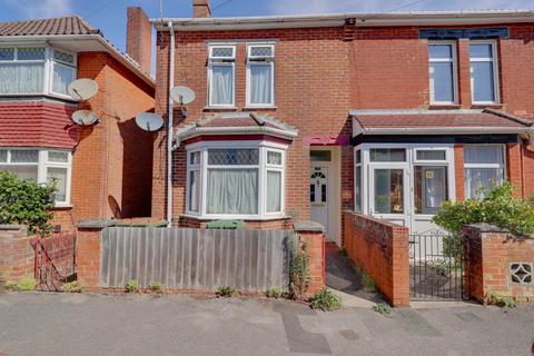 2 bedroom semi-detached house for sale, Benson Road, Southampton
