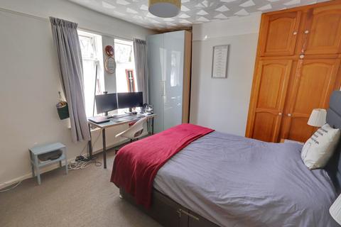 12 Benson Road, Southampton, SO15 8PY