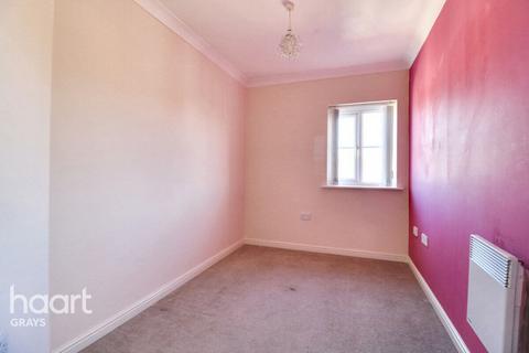 12 Ulverston, Purfleet, RM19 1SW