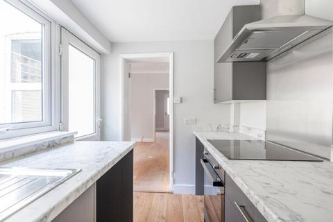 2 bedroom terraced house for sale, Cowgate, Norwich
