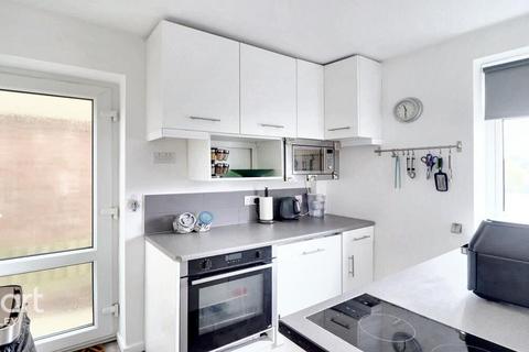 67 Walcot Avenue, Luton, LU2 0PP