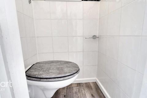 67 Walcot Avenue, Luton, LU2 0PP