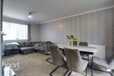 3 bedroom terraced house for sale, Hainault Grove, Chelmsford