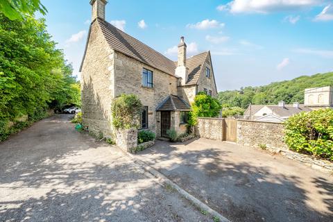 Corner Cottage Brimscombe Hill, Brimscombe, Stroud, GL5 2QN