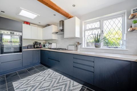 Corner Cottage Brimscombe Hill, Brimscombe, Stroud, GL5 2QN