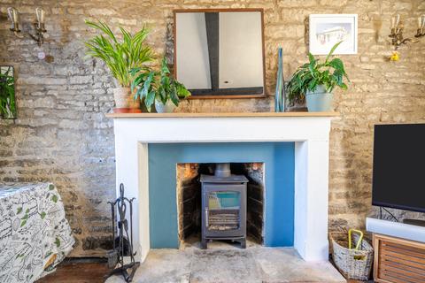 Corner Cottage Brimscombe Hill, Brimscombe, Stroud, GL5 2QN