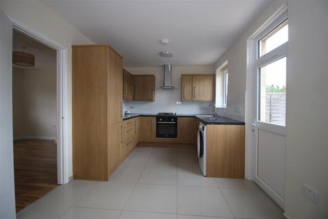 3 bedroom terraced house to rent, Wansdyke Road, Bath
