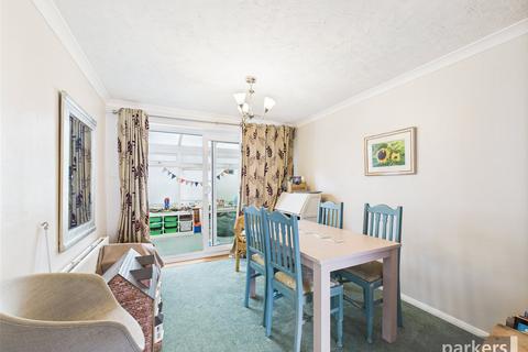 3 bedroom semi-detached house for sale, Wensley Close, Reading RG10